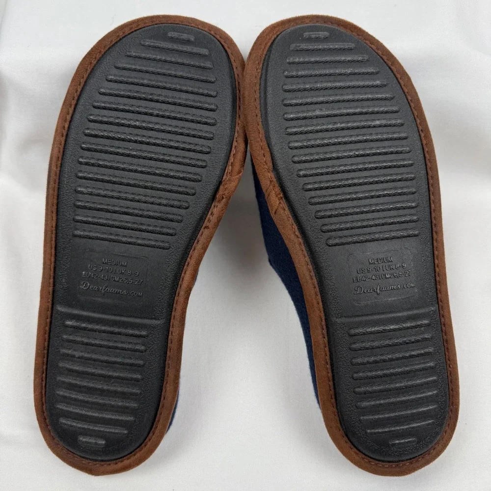Dearfoams Men's Slippers Medium 9-10 Blue Today's Goal Keep‎ Tiny Humans Alive